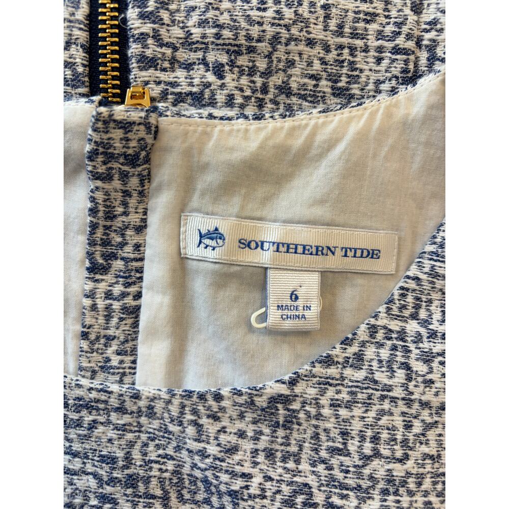 Southern Tide Blue White Textured Shift Dress Size 6 Short Sleeve Back Zip - Picture 5 of 6